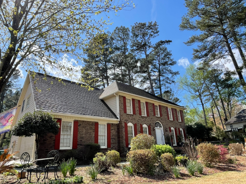 Roof Cleaning in Lilburn, GA